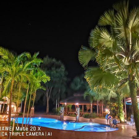 Rs Phong Riverside Resort Khon Kaen Esterno foto