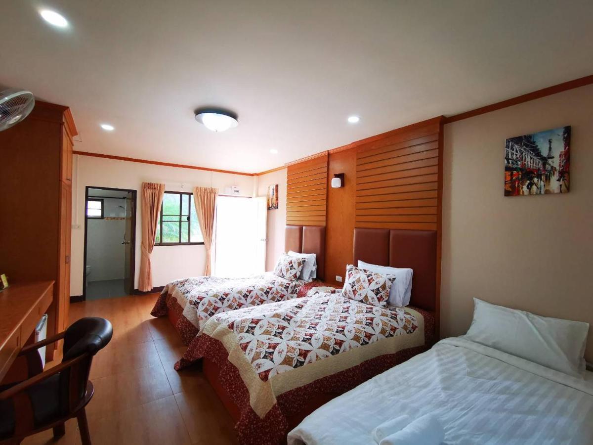 Rs Phong Riverside Resort Khon Kaen Esterno foto