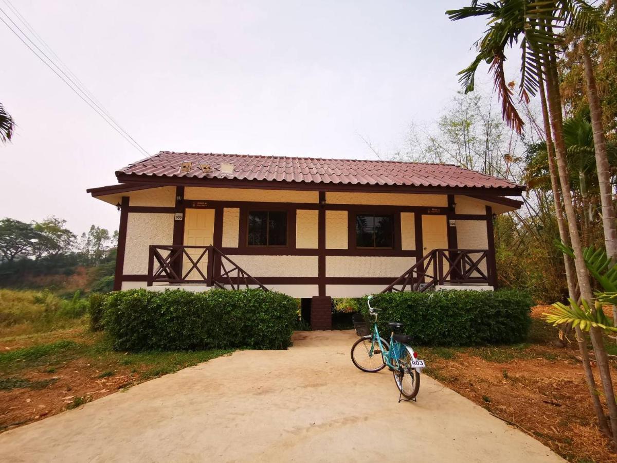Rs Phong Riverside Resort Khon Kaen Esterno foto