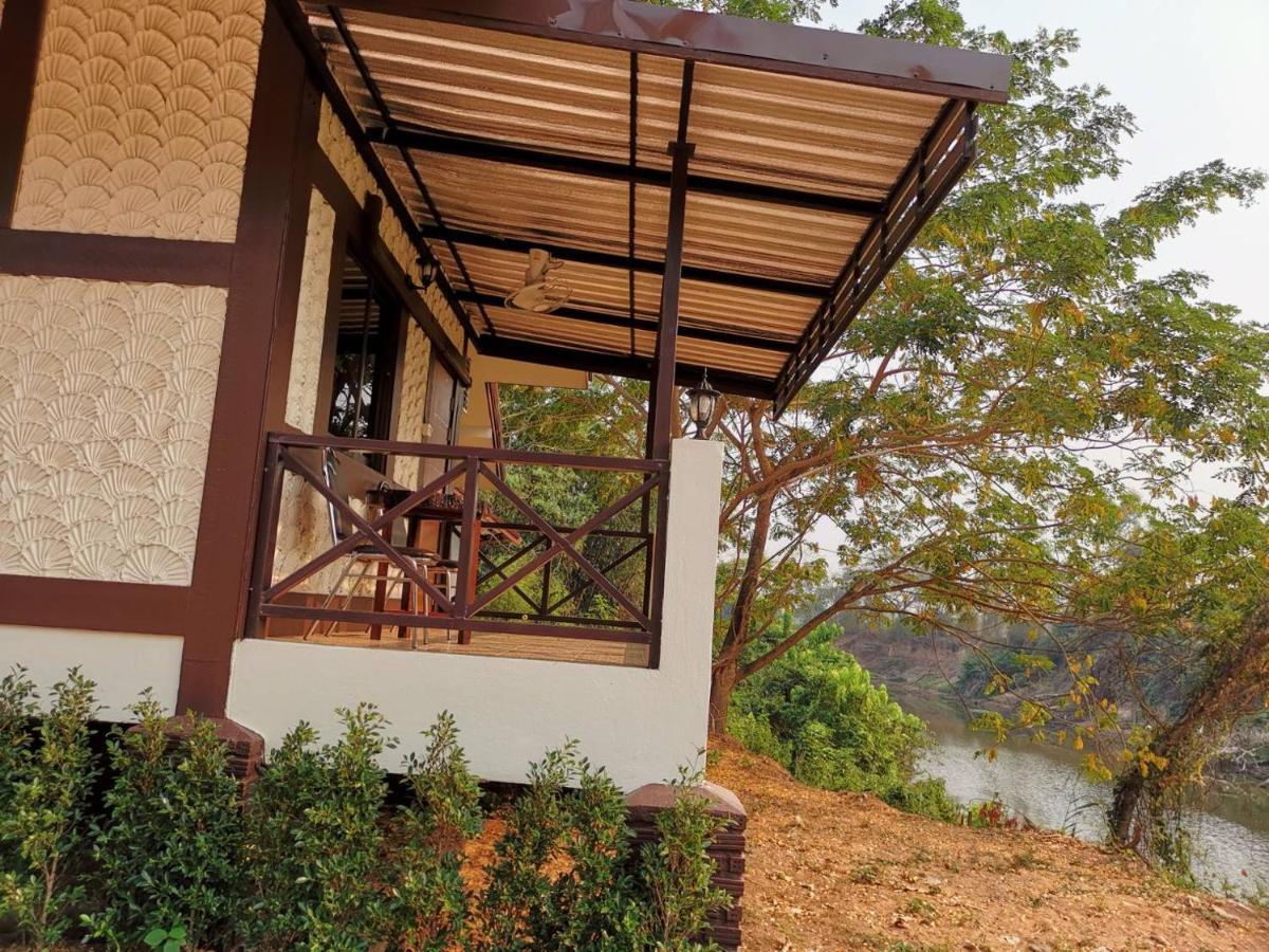 Rs Phong Riverside Resort Khon Kaen Esterno foto