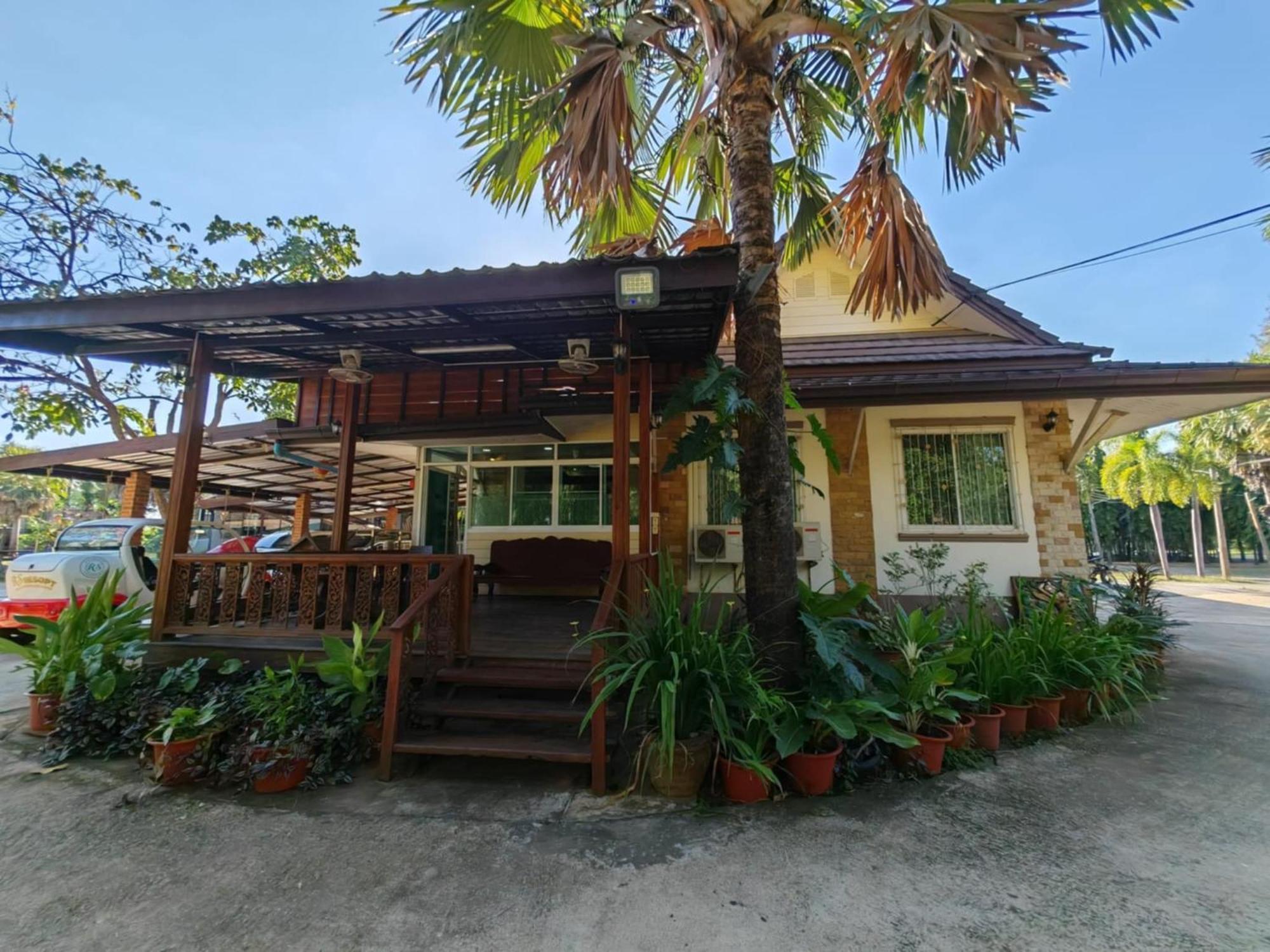Rs Phong Riverside Resort Khon Kaen Esterno foto