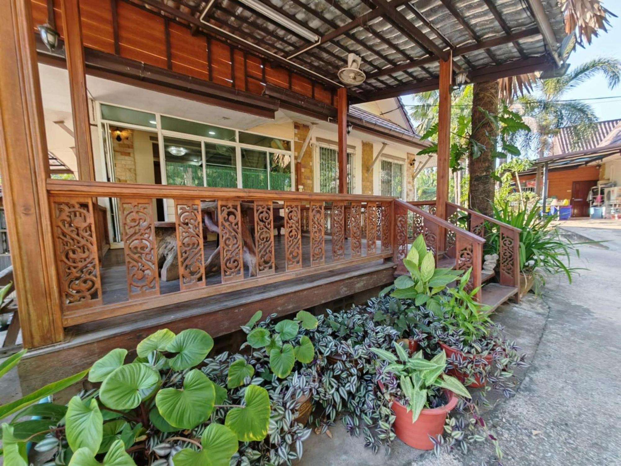 Rs Phong Riverside Resort Khon Kaen Esterno foto