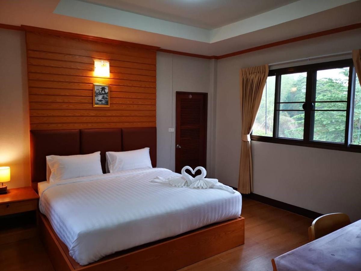 Rs Phong Riverside Resort Khon Kaen Esterno foto