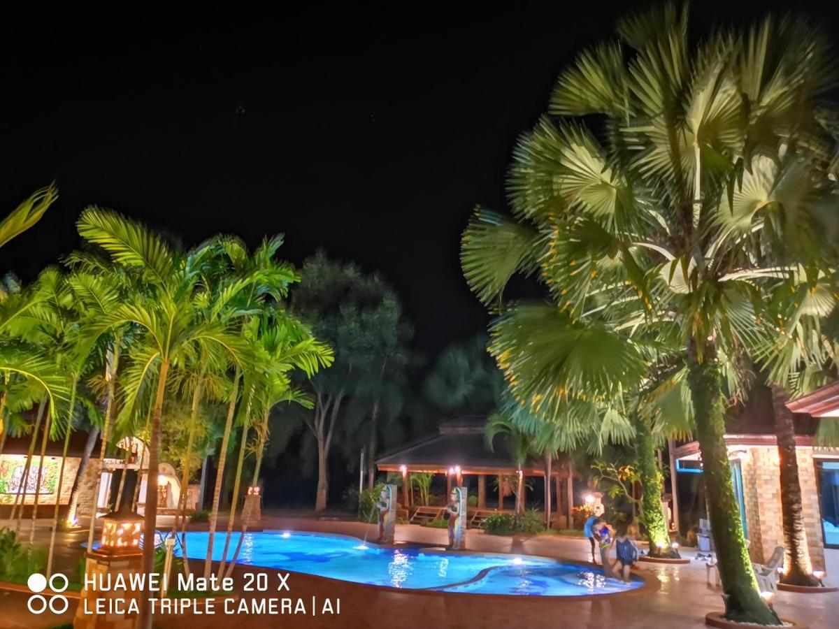 Rs Phong Riverside Resort Khon Kaen Esterno foto